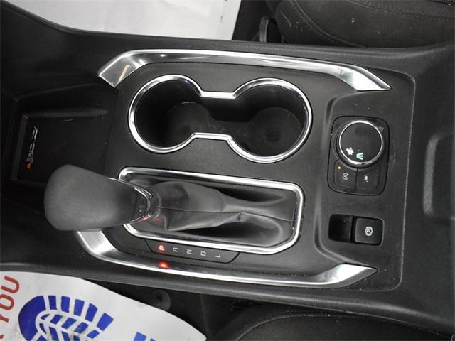 used 2023 Chevrolet Traverse car, priced at $28,200