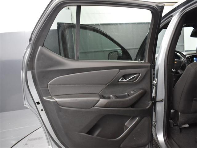 used 2023 Chevrolet Traverse car, priced at $28,200