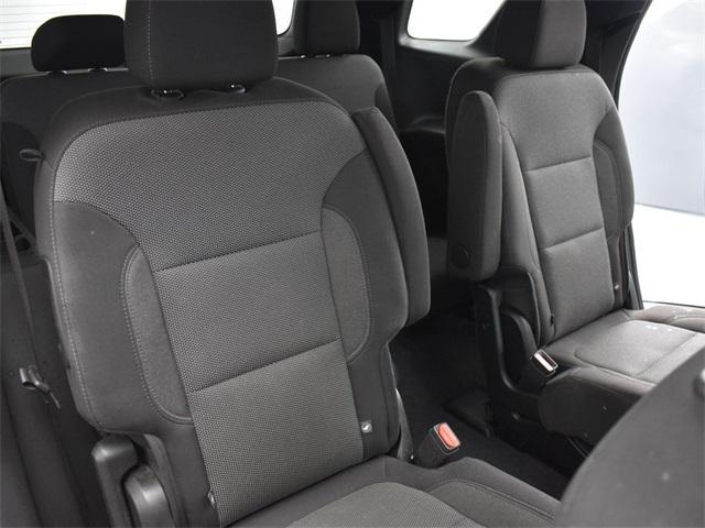 used 2023 Chevrolet Traverse car, priced at $28,200