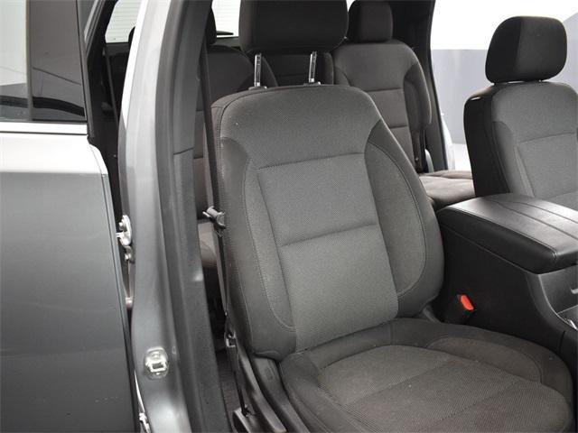 used 2023 Chevrolet Traverse car, priced at $28,200