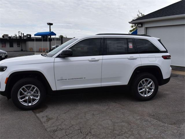 new 2025 Jeep Grand Cherokee car, priced at $39,075