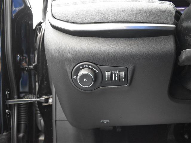 new 2025 Jeep Compass car, priced at $27,535