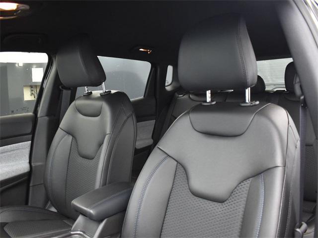 new 2025 Jeep Compass car, priced at $27,535