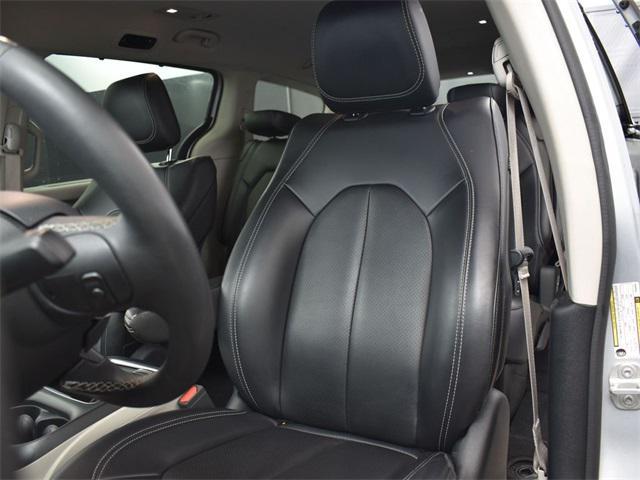used 2023 Chrysler Pacifica car, priced at $23,900