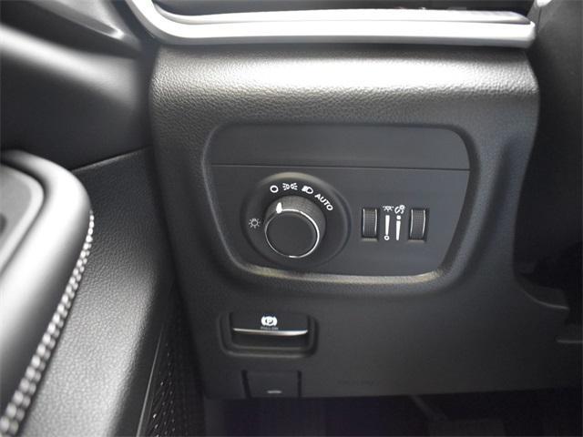 new 2025 Jeep Grand Cherokee L car, priced at $36,415