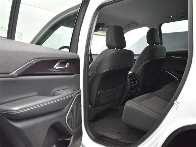 used 2022 Jeep Grand Cherokee car, priced at $33,000