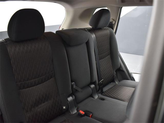 used 2019 Nissan Rogue car, priced at $16,100