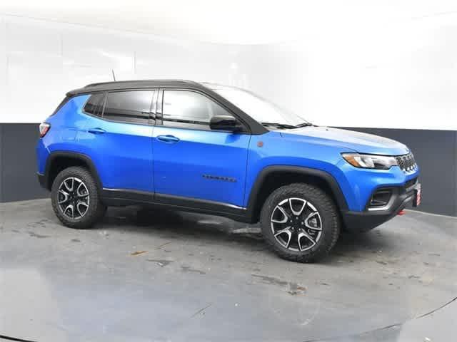 new 2024 Jeep Compass car, priced at $31,085