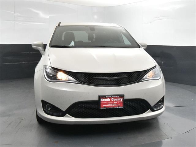 used 2020 Chrysler Pacifica car, priced at $16,400