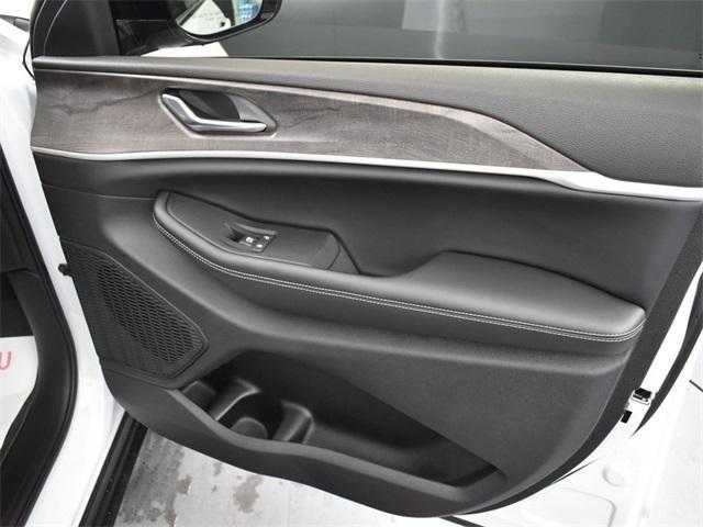 new 2025 Jeep Grand Cherokee L car, priced at $45,165