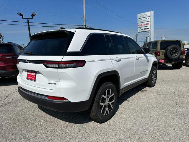 new 2025 Jeep Grand Cherokee car, priced at $45,721