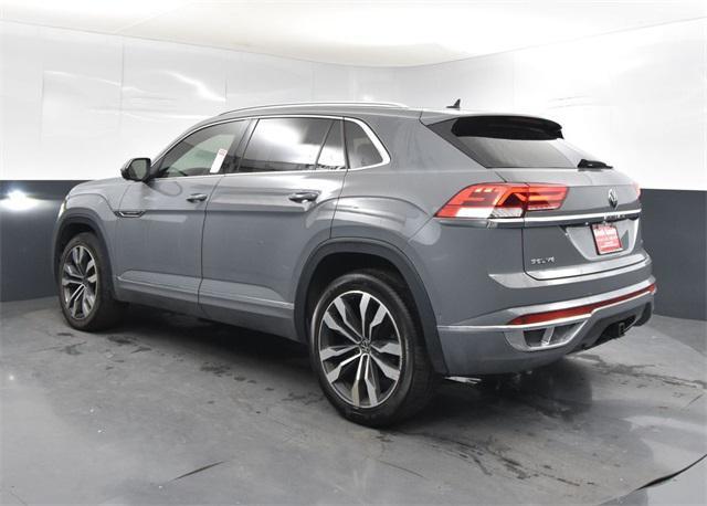 used 2020 Volkswagen Atlas Cross Sport car, priced at $20,000