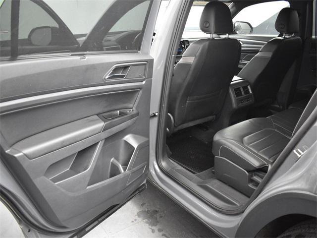 used 2020 Volkswagen Atlas Cross Sport car, priced at $20,000