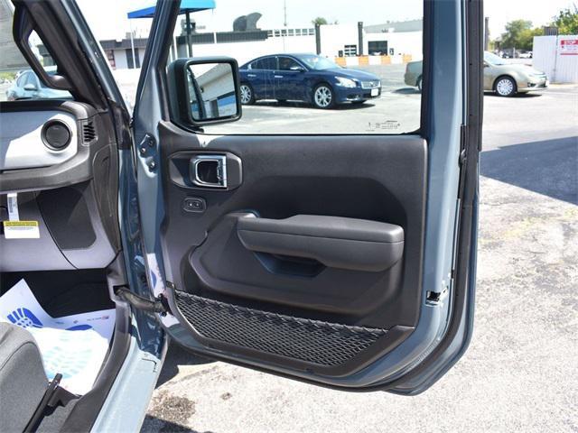 new 2025 Jeep Gladiator car, priced at $40,455