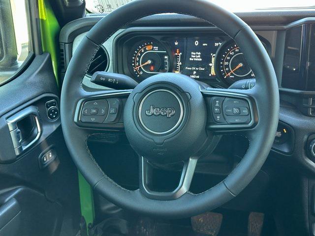 new 2025 Jeep Wrangler car, priced at $42,594