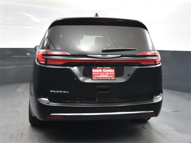 new 2026 Chrysler Pacifica car, priced at $39,465