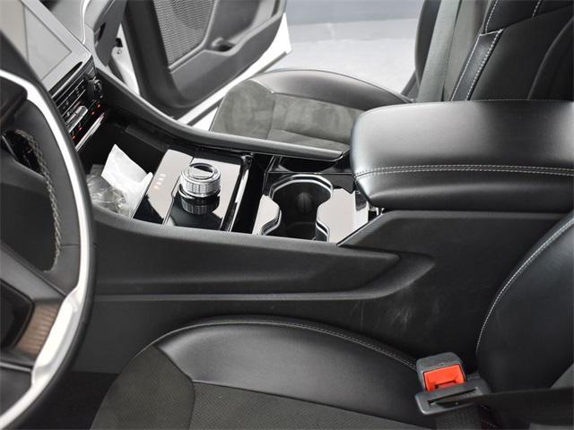 used 2023 Jeep Grand Cherokee car, priced at $29,600