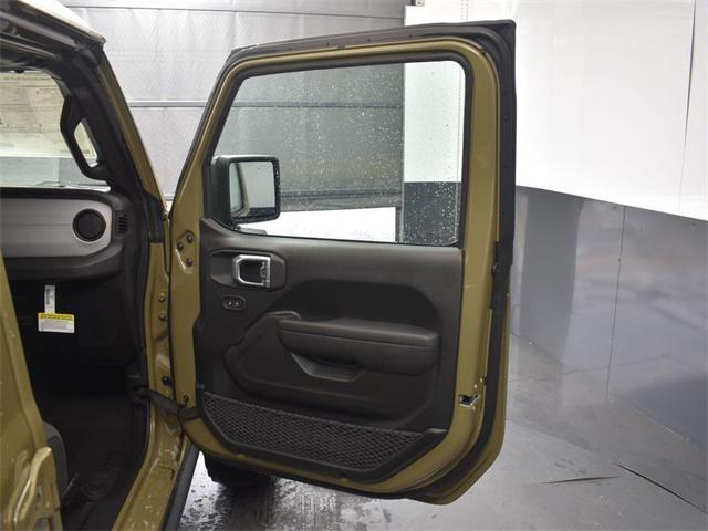 new 2025 Jeep Wrangler car, priced at $49,275