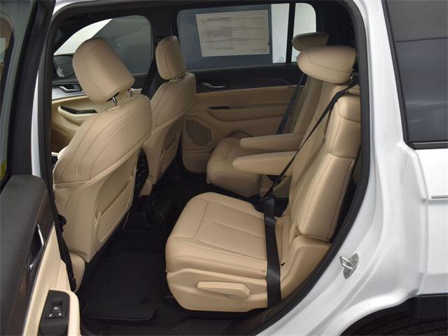 new 2025 Jeep Grand Cherokee L car, priced at $39,895