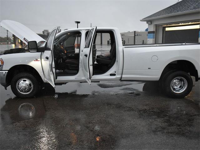 new 2024 Ram 3500 car, priced at $58,745