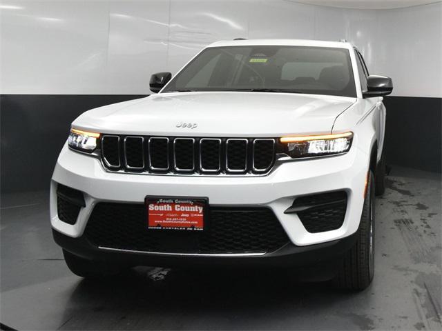 new 2025 Jeep Grand Cherokee car, priced at $35,250