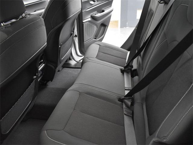 new 2025 Jeep Grand Cherokee car, priced at $35,250