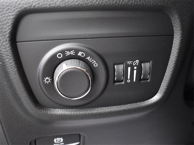 new 2025 Jeep Grand Cherokee car, priced at $36,405