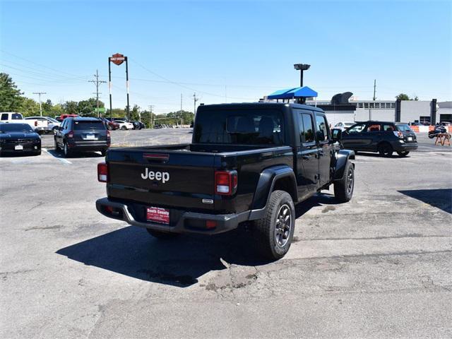 used 2023 Jeep Gladiator car, priced at $28,000