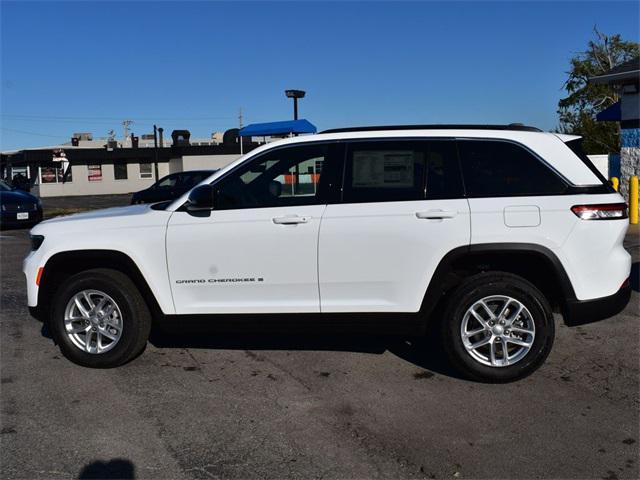 new 2025 Jeep Grand Cherokee car, priced at $35,325