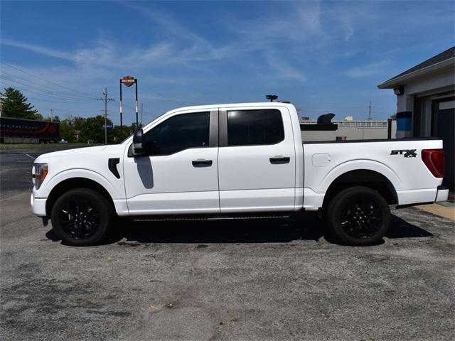 used 2022 Ford F-150 car, priced at $32,000