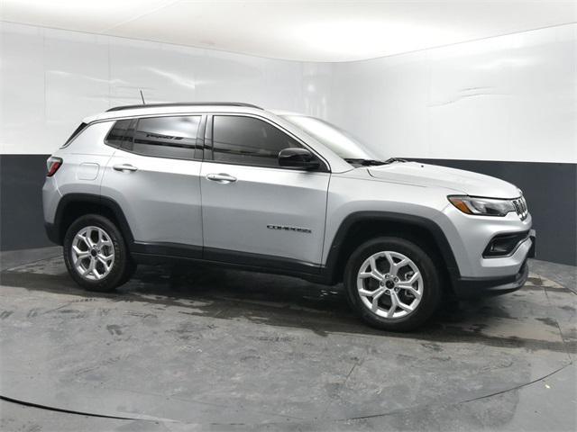 new 2025 Jeep Compass car, priced at $27,535