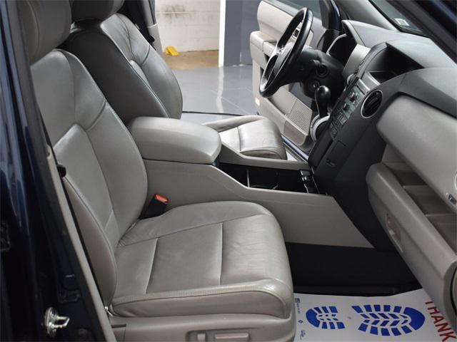 used 2011 Honda Pilot car, priced at $9,000
