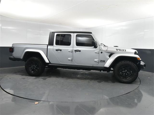 used 2022 Jeep Gladiator car, priced at $26,800