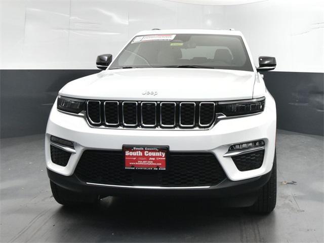 new 2025 Jeep Grand Cherokee car, priced at $43,010