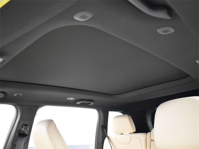 new 2025 Jeep Grand Cherokee car, priced at $43,010