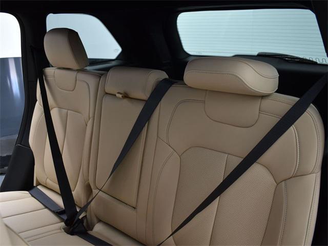 new 2025 Jeep Grand Cherokee car, priced at $43,010