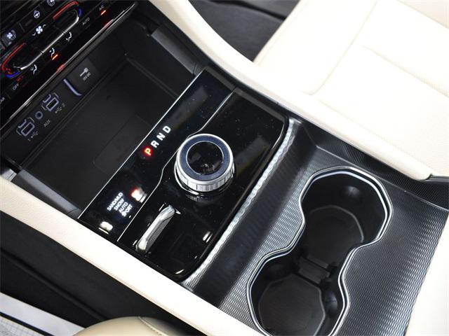 new 2025 Jeep Grand Cherokee car, priced at $43,010