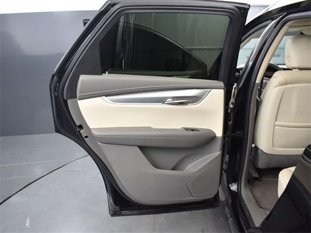 used 2020 Cadillac XT5 car, priced at $16,200