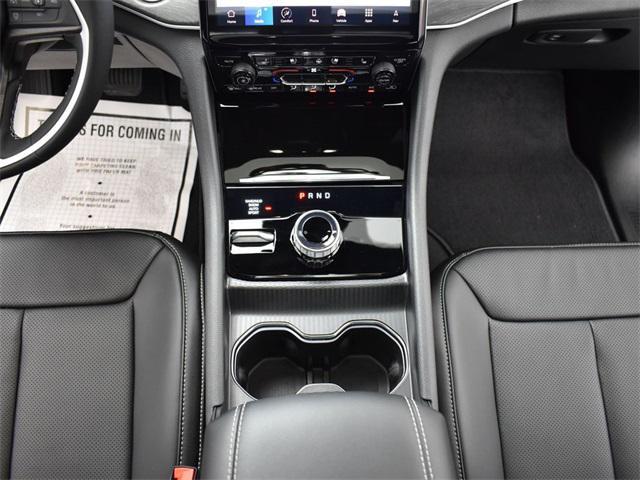 new 2025 Jeep Grand Cherokee car, priced at $43,741