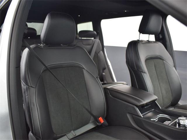 new 2025 Jeep Grand Cherokee L car, priced at $42,217