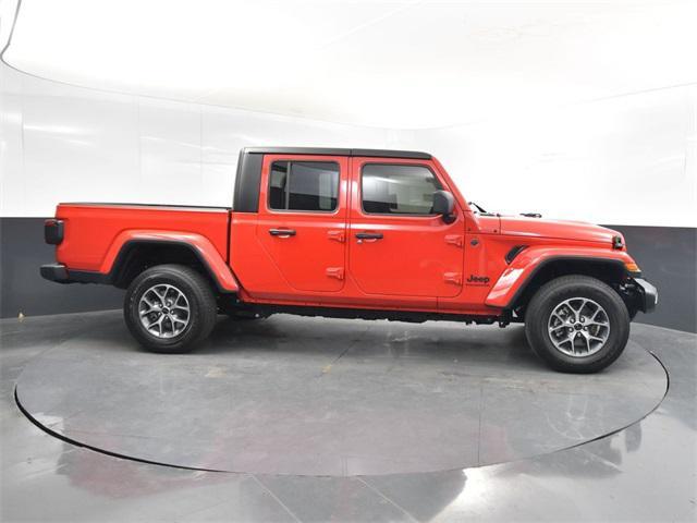 new 2024 Jeep Gladiator car, priced at $39,398