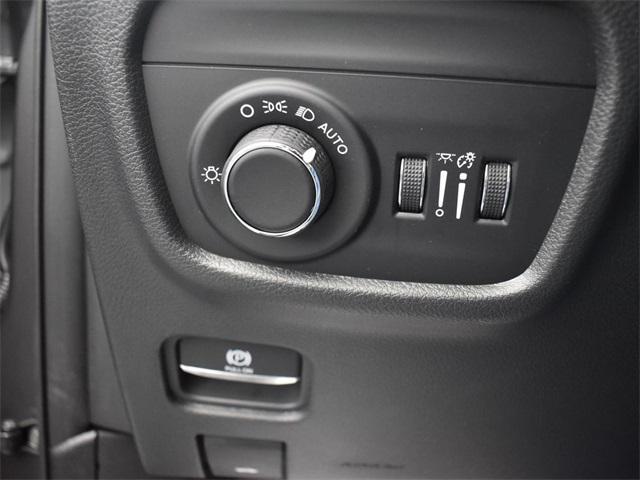 new 2025 Jeep Grand Cherokee L car, priced at $38,429