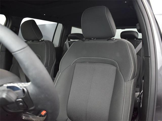new 2025 Jeep Grand Cherokee L car, priced at $38,429