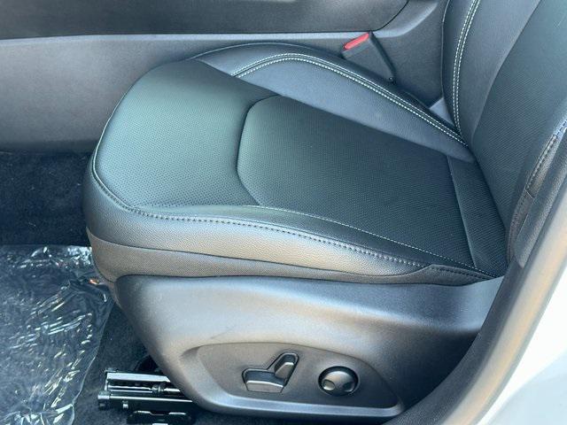 new 2025 Jeep Compass car, priced at $31,823