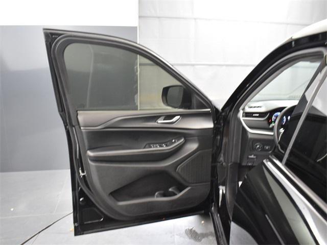 used 2023 Jeep Grand Cherokee L car, priced at $26,300