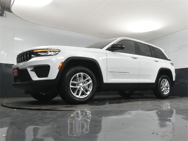 new 2025 Jeep Grand Cherokee car, priced at $39,325