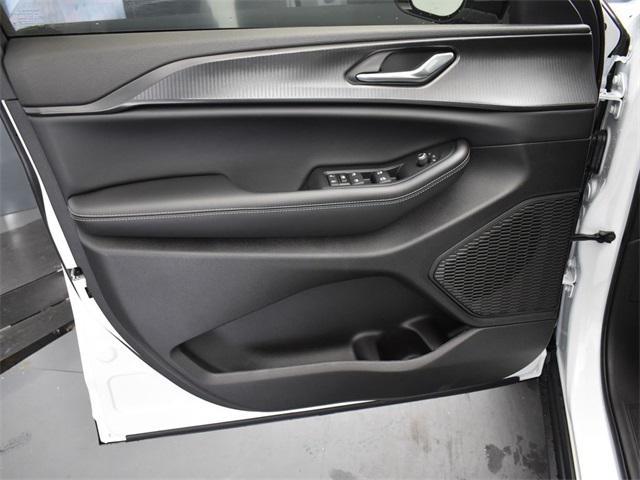 new 2025 Jeep Grand Cherokee L car, priced at $39,635