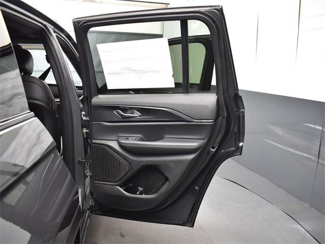 new 2025 Jeep Grand Cherokee car, priced at $39,550