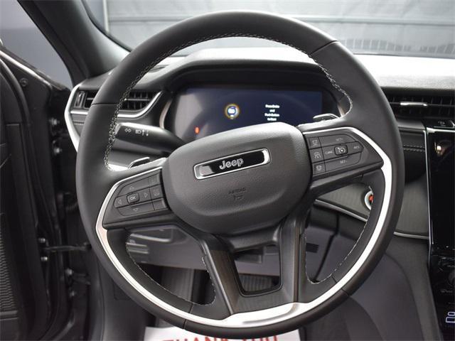 new 2025 Jeep Grand Cherokee car, priced at $39,550