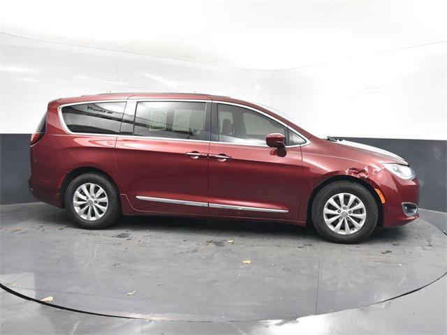 used 2019 Chrysler Pacifica car, priced at $20,800